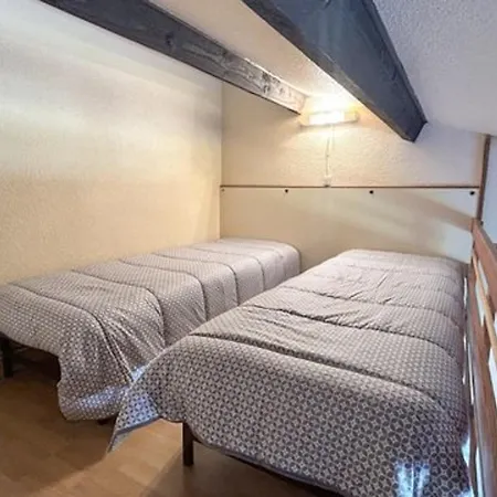 Maison Au Calme Avec Terrasse Et Parking Prive, A 900m De La - - Fr-1-529-65 *