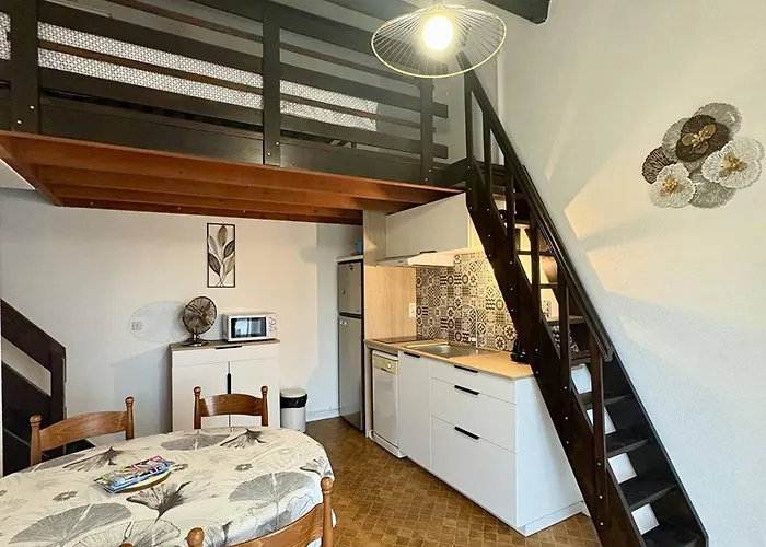 Maison Au Calme Avec Terrasse Et Parking Prive, A 900m De La - - Fr-1-529-65 Tatil Evi *